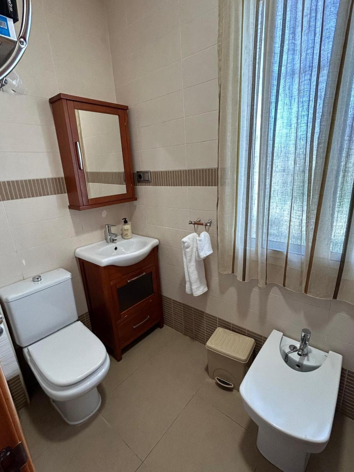Habitacion Independiente Cerca Del Mar Málaga Exteriör bild