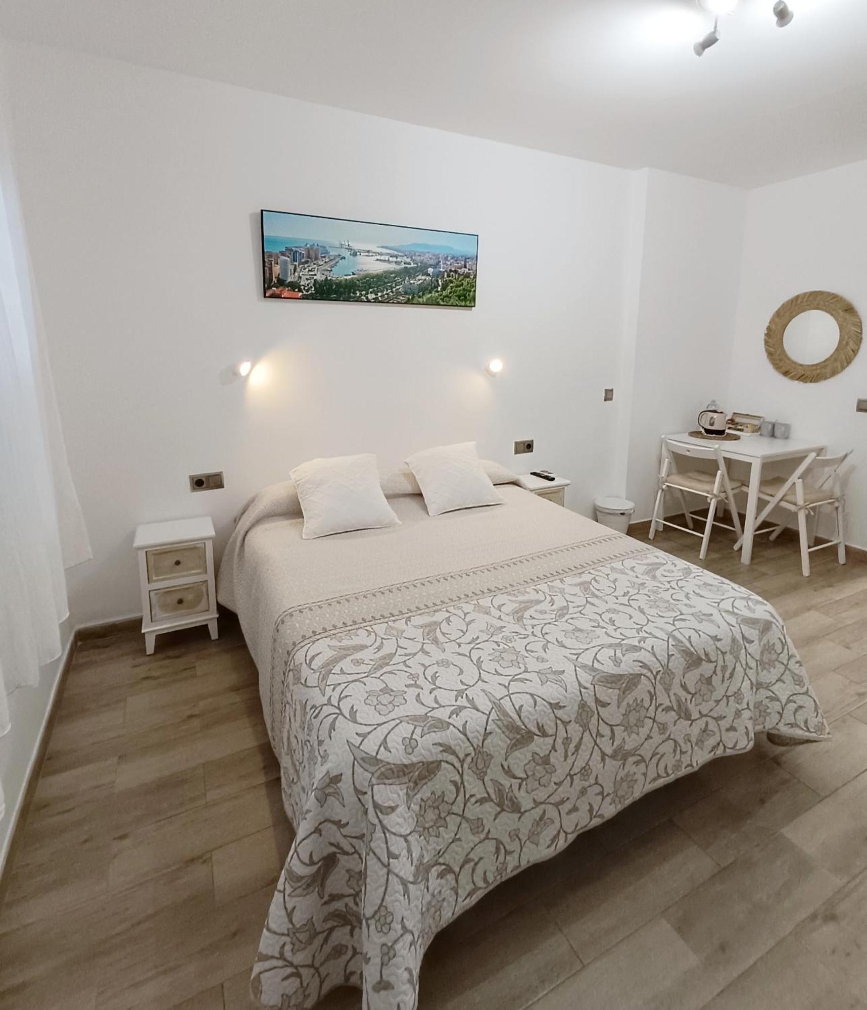Habitacion Independiente Cerca Del Mar Málaga Exteriör bild